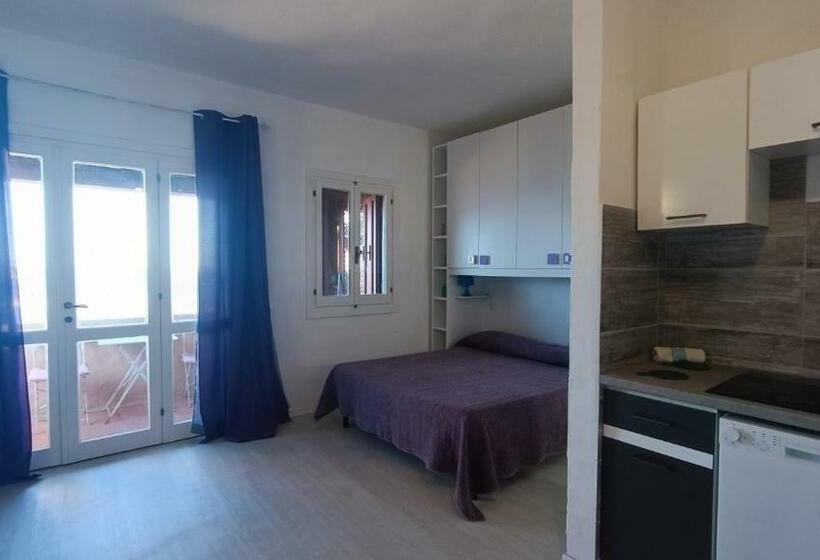 Standard-studio Merinäkymä, Villaggio Est A Capo Coda Cavallo San Teodoro