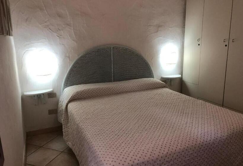 Апартаменты 2 Спальни Вид на Море, Villaggio Est A Capo Coda Cavallo San Teodoro