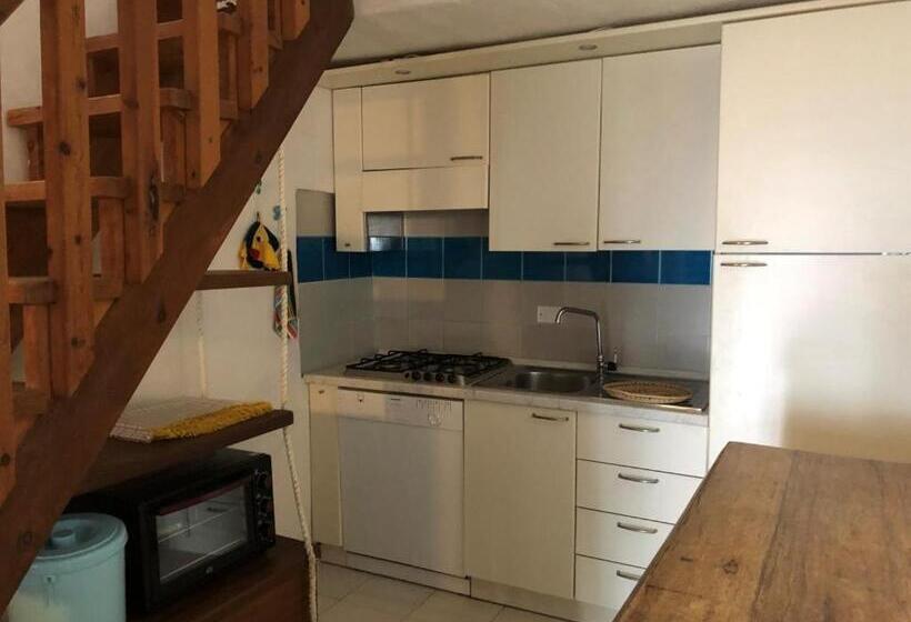 Huoneisto 2 Makuuhuonetta, Villaggio Est A Capo Coda Cavallo San Teodoro