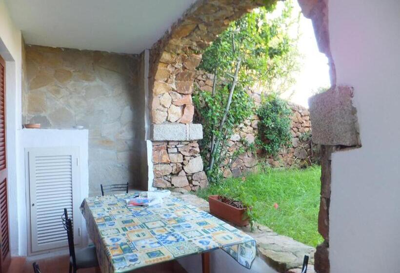Huoneisto 1 Makuuhuone, Villaggio Est A Capo Coda Cavallo San Teodoro