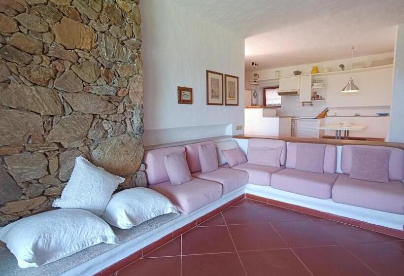 Huoneisto 3 Makuuhuonetta, Villaggio Est A Capo Coda Cavallo San Teodoro