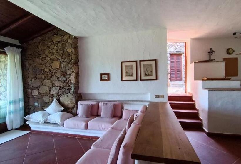 Дом 1 Спальня, Villaggio Est A Capo Coda Cavallo San Teodoro