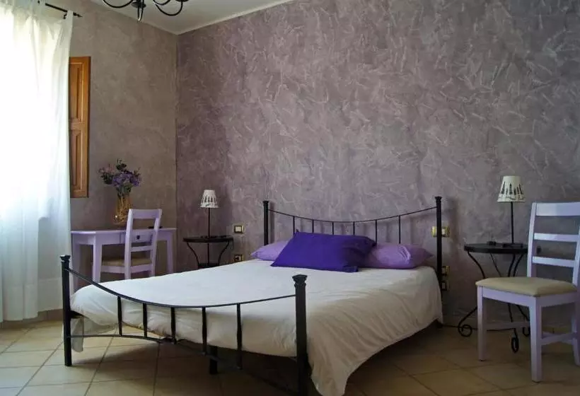 Standard Kolmen Hengen Huone, Agriturismo Mammarella