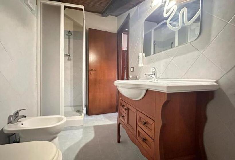 스탠다드 트리플 발코니 룸, Agriturismo Mammarella