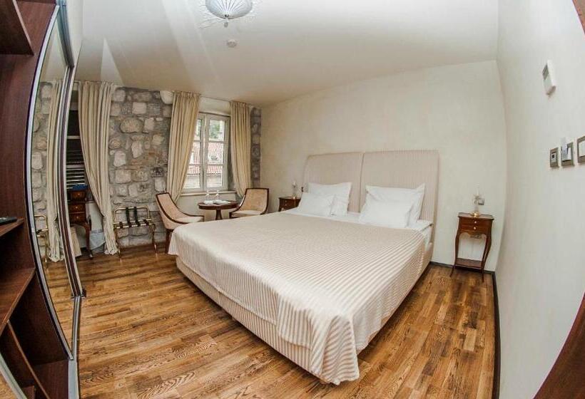 اتاق سوپریور, Boutique Hotel Astoria