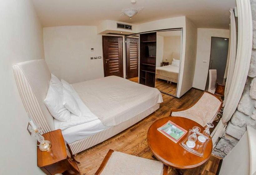 اتاق سوپریور, Boutique Hotel Astoria