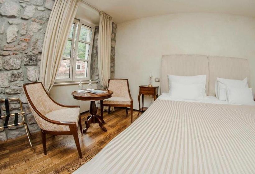 اتاق سوپریور, Boutique Hotel Astoria