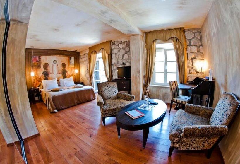 اتاق سوپریور, Boutique Hotel Astoria