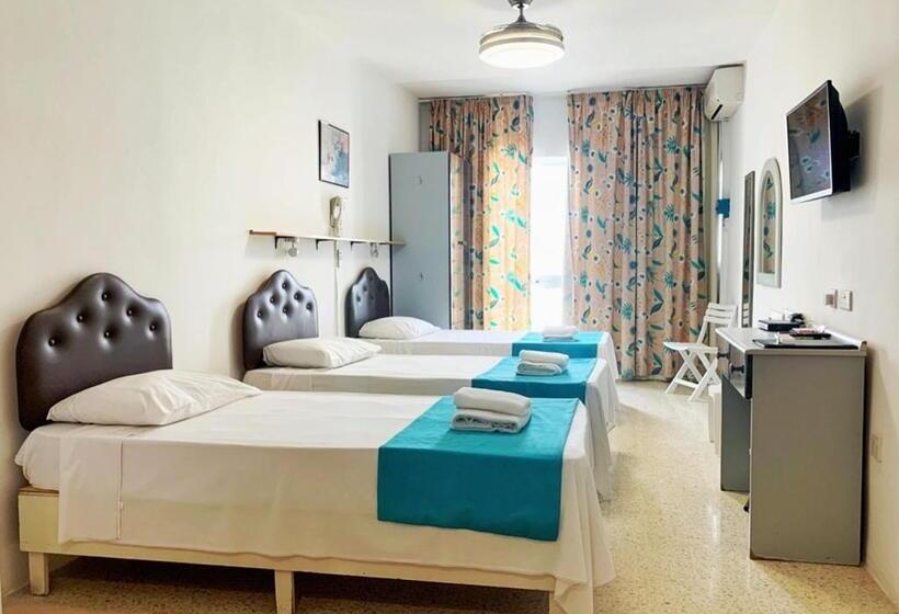 استودیوی استاندارد, For Rest Apart