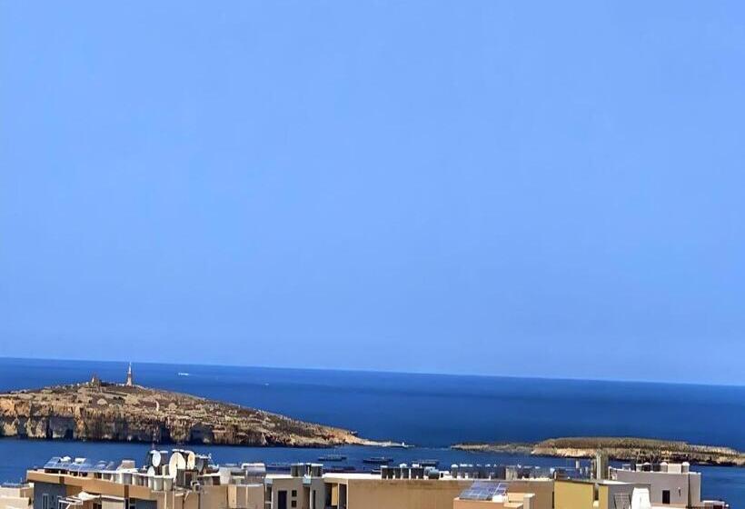 1 Bedroom Penthouse Apartment, For Rest Apart