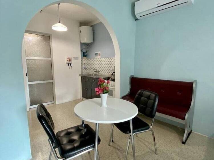 استودیوی استاندارد, For Rest Apart