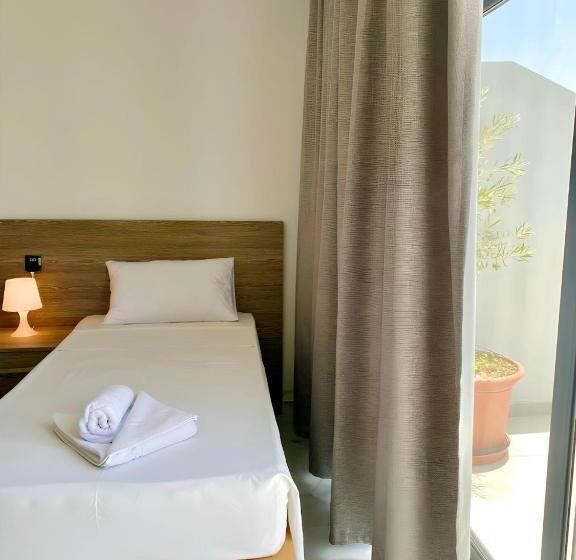 1 Bedroom Penthouse Apartment, For Rest Apart