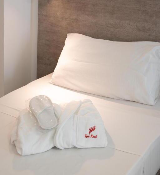 استودیوی سوپریور, For Rest Apart