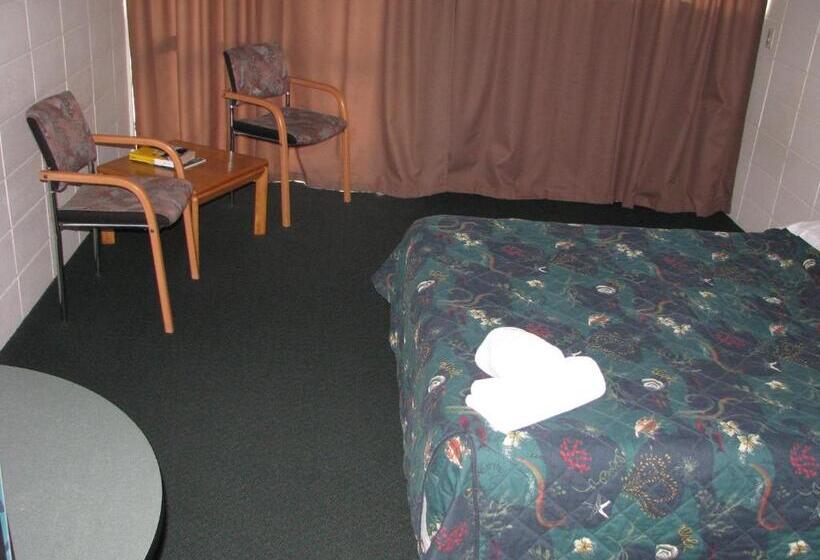 סטודיו אקונומי, Greenview Motel