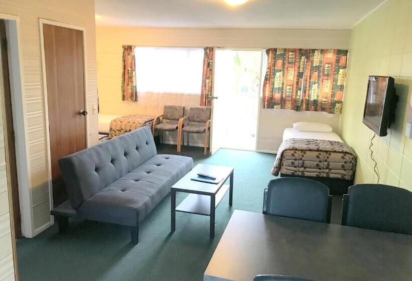 חדר משפחתי קלאסי, Greenview Motel