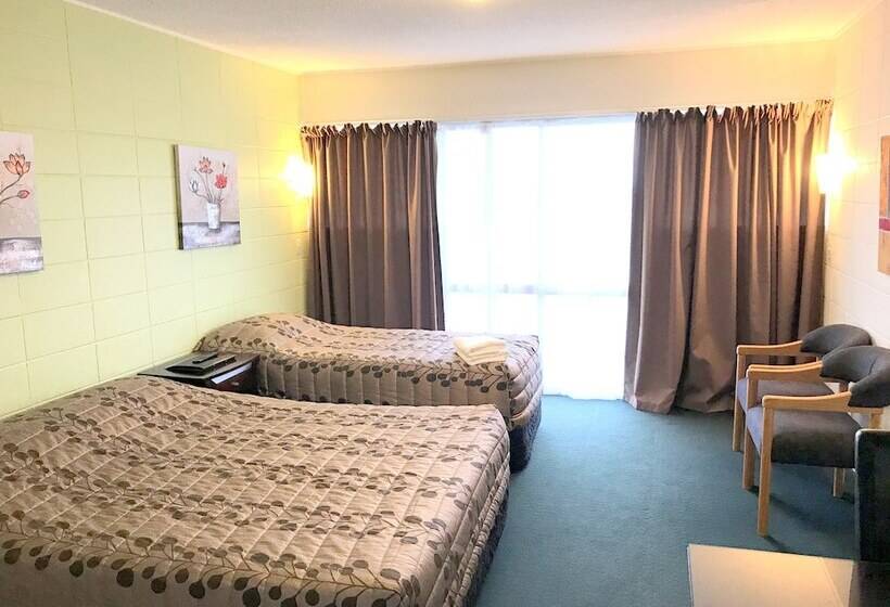 Студия Стандарт, Greenview Motel