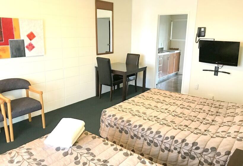 Студия Стандарт, Greenview Motel