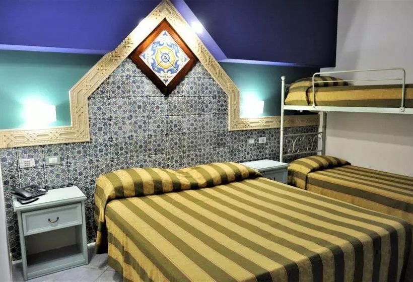 Economy Quadruple Room, Al Tair