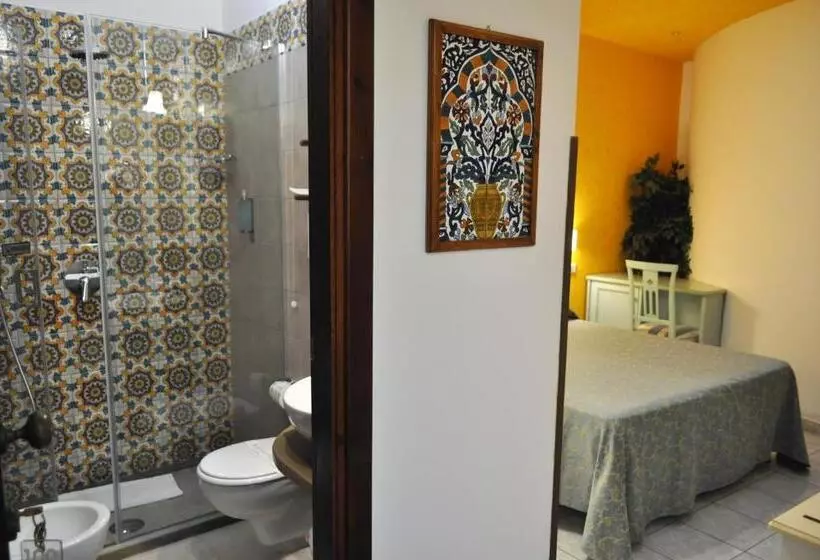اتاق اکونومی, Al Tair