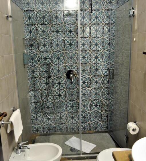 经济型三人房间, Al Tair