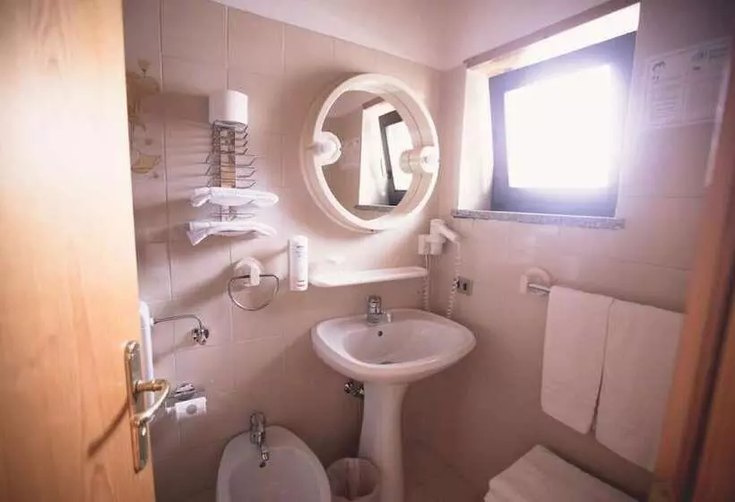 スタンダードルーム, Albergo Dimaro Wellness