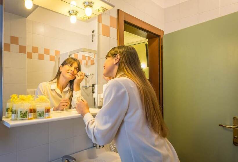 חדר קומפורט, Albergo Dimaro Wellness