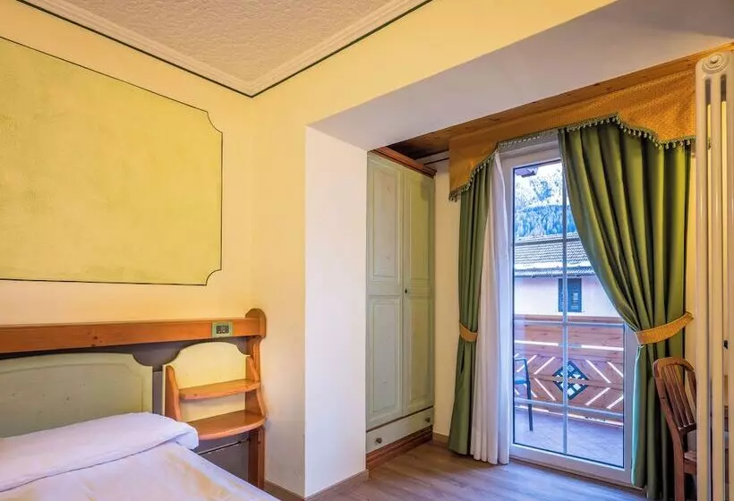 コンフォートルーム, Albergo Dimaro Wellness