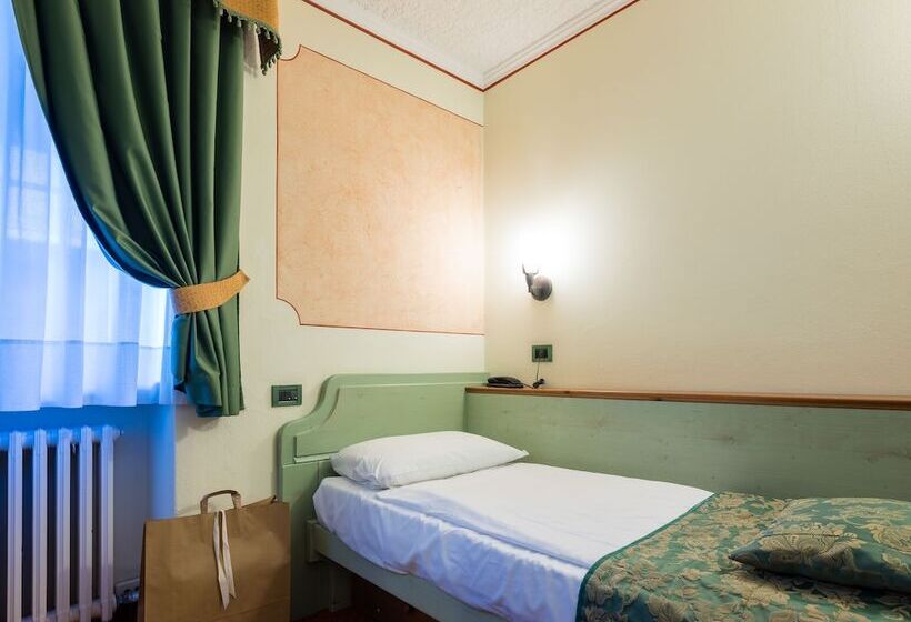 חדר סטנדרט יחיד, Albergo Dimaro Wellness