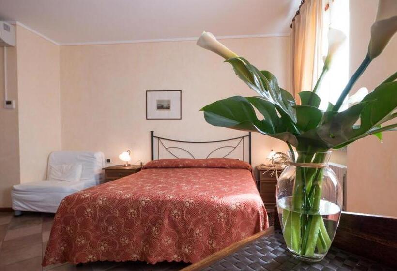 スタンダードトリプルルーム, Aquadolce