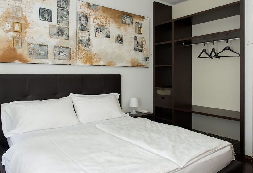 اتاق استاندارد, Asterix