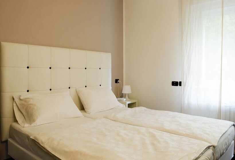 اتاق استاندارد چهار تخته, Asterix