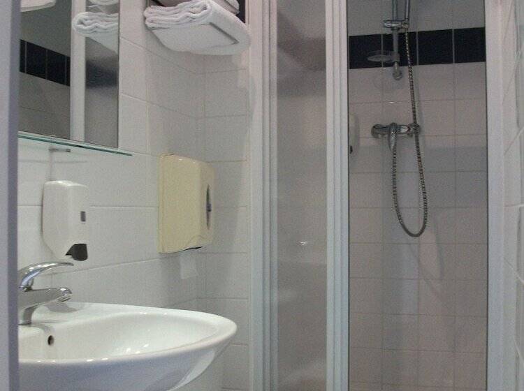 غرفة عائلية, Bellevue