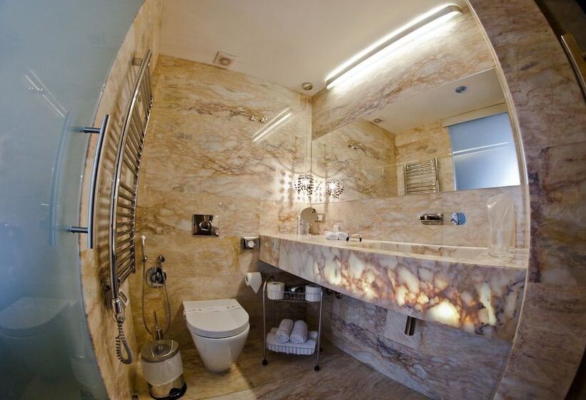 اتاق سوپریور, Boutique Hotel Astoria