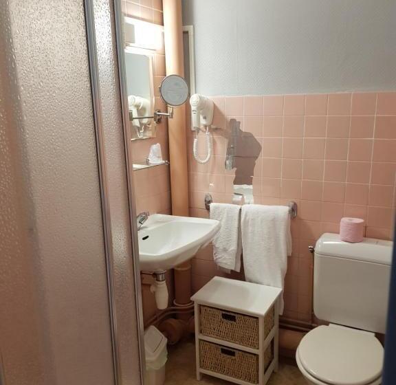 Номер Стандарт Индивидуальный, Christina