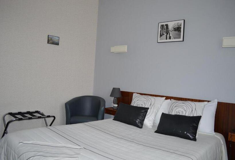 Номер Стандарт Индивидуальный, Christina