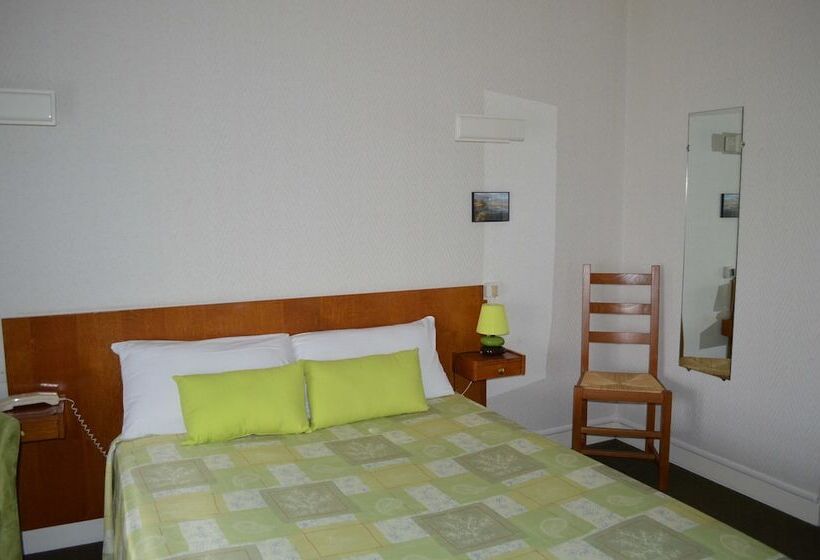 Номер Стандарт, Christina