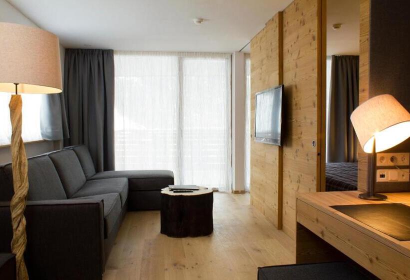 プレミアムスイート, Col Alto