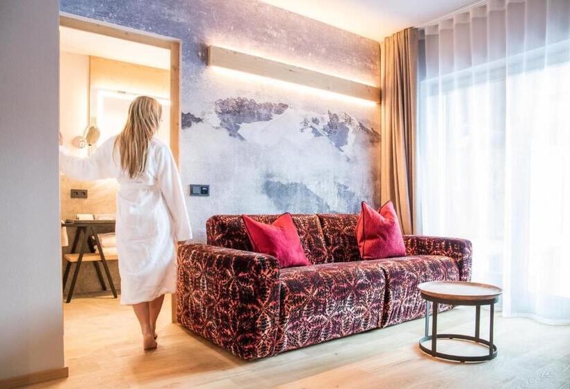 スーペリアースイート, Col Alto