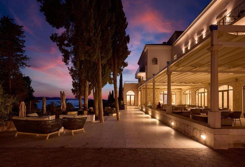 סוויטת אקזקיוטיב נוף לים, Moeesy, Blue & Green Oasis