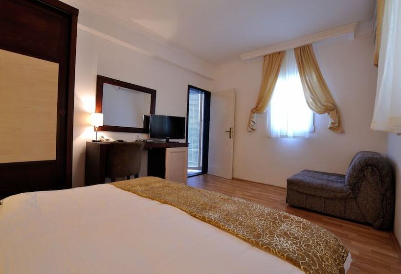 اتاق راحتی, Vila đurić Ex Hotel đurić