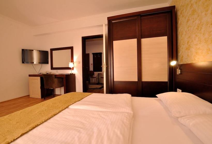 اتاق راحتی, Vila đurić Ex Hotel đurić