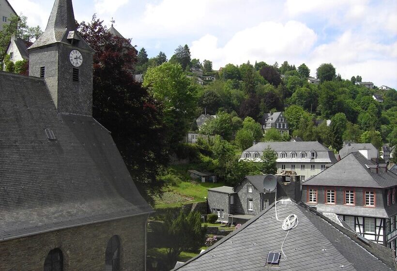 스탠다드 룸, Graf Rolshausen