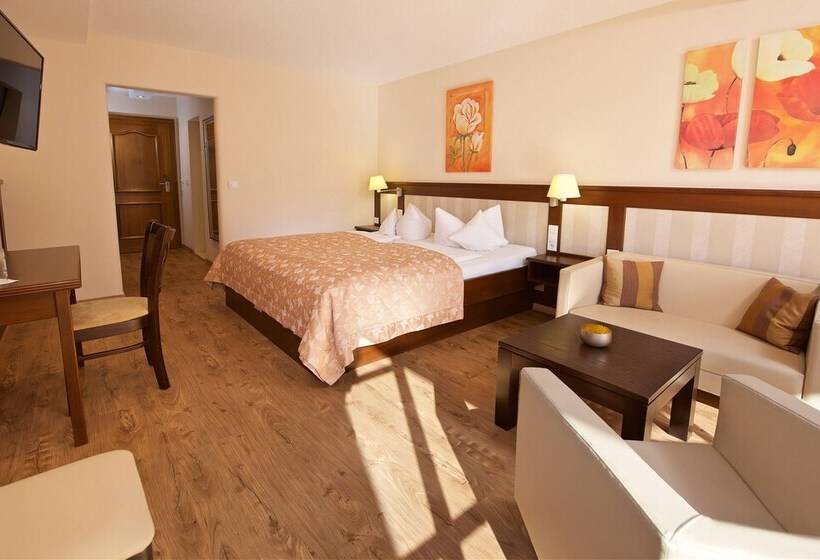 غرفة سوبيريور, Hirsch