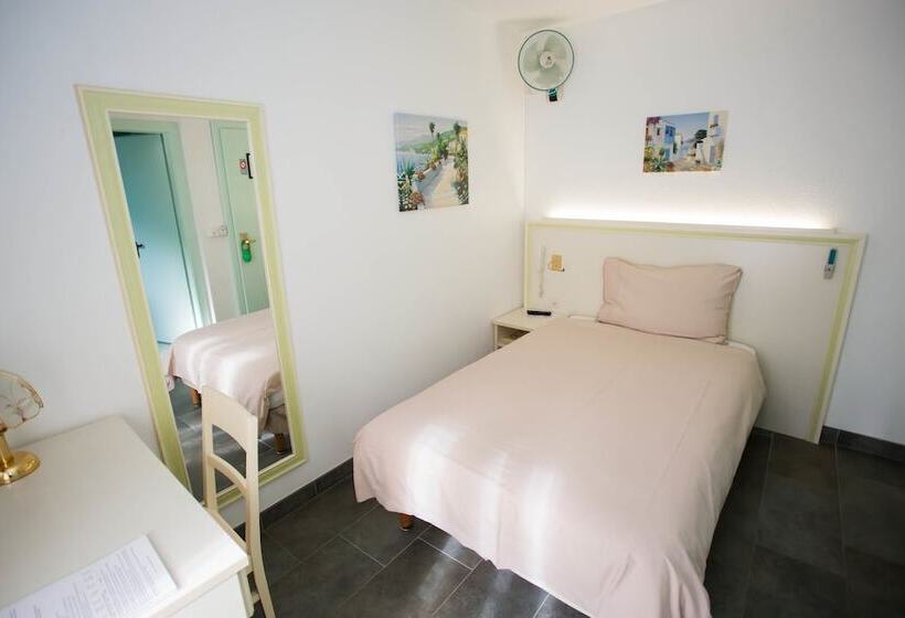 Номер Стандарт Индивидуальный, Hôtel Du Port