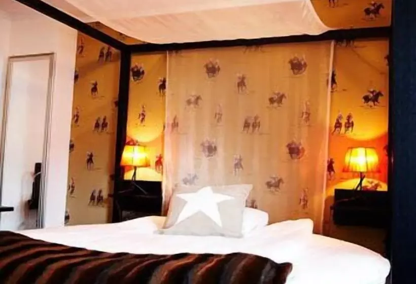デラックスルーム, Huskvarna Stadshotell