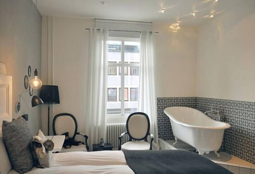 디럭스 룸, Huskvarna Stadshotell