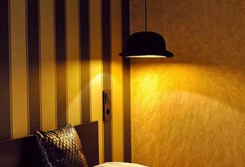 デラックスルーム, Huskvarna Stadshotell