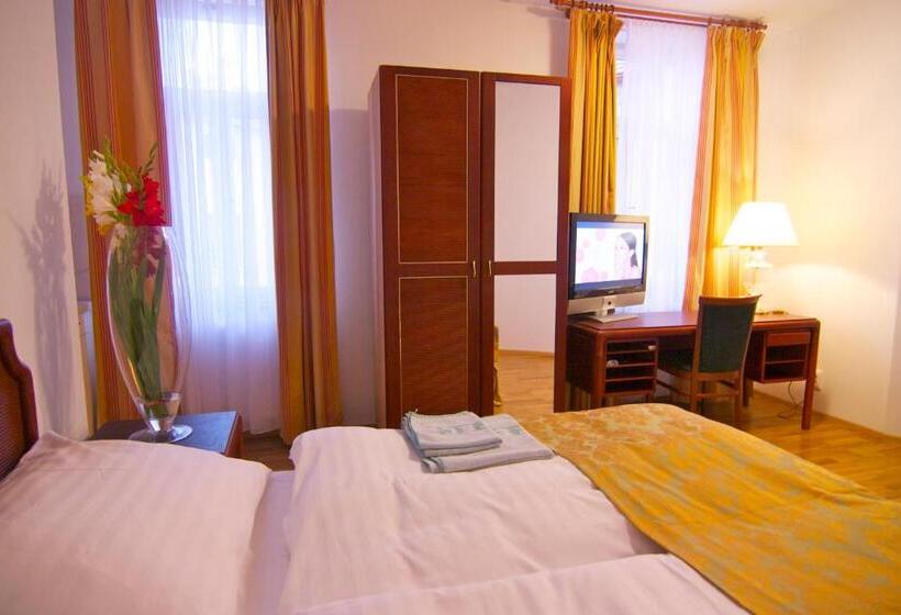 １ベッドルームアパートメント, Klika