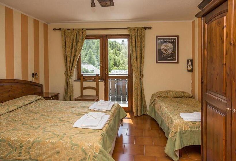 חדר סטנדרט לשלושה, La Fontaine