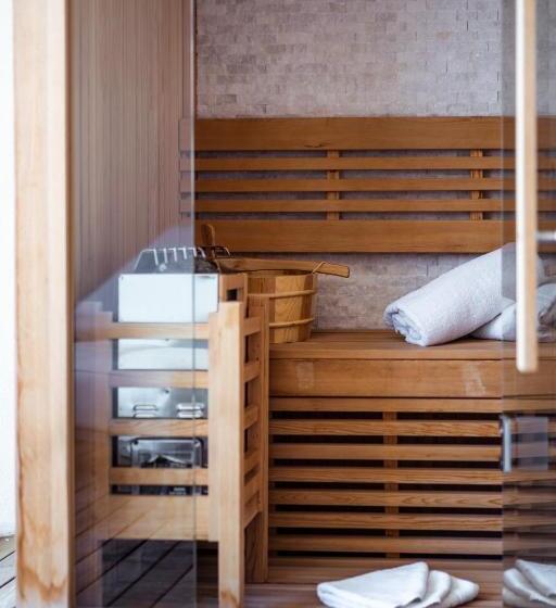 جناح مزود بجاكوزى, La Locanda Del Conte Mameli